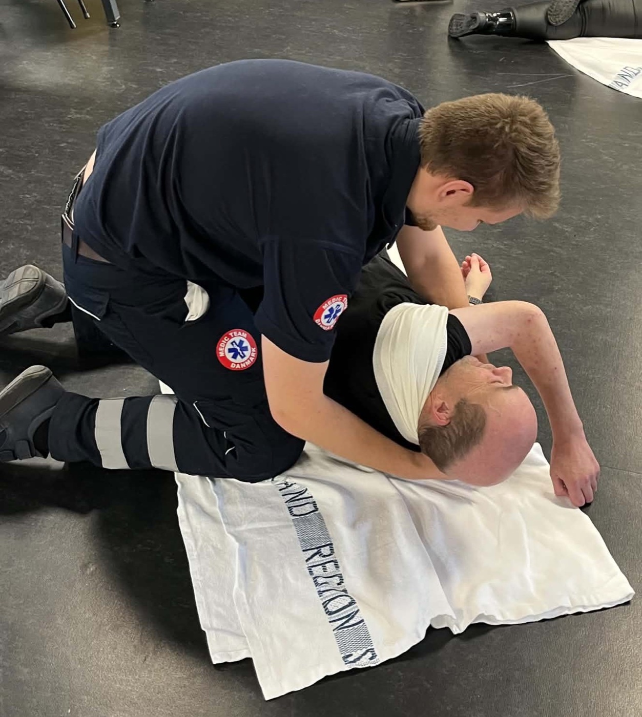 Medic Team Danmark yder behandling på stedet